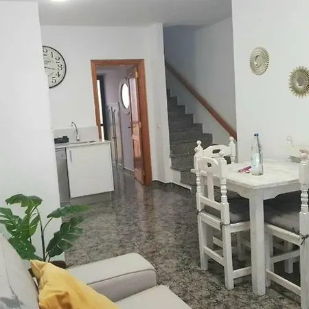 Beach E Apartament *